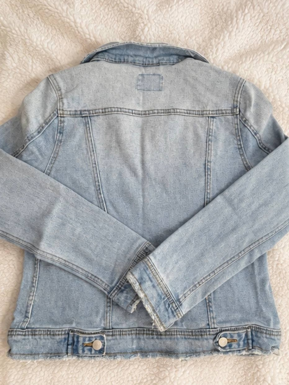 Universal Thread Light Blue Washed Denim Jacket - Picture 2 of 3